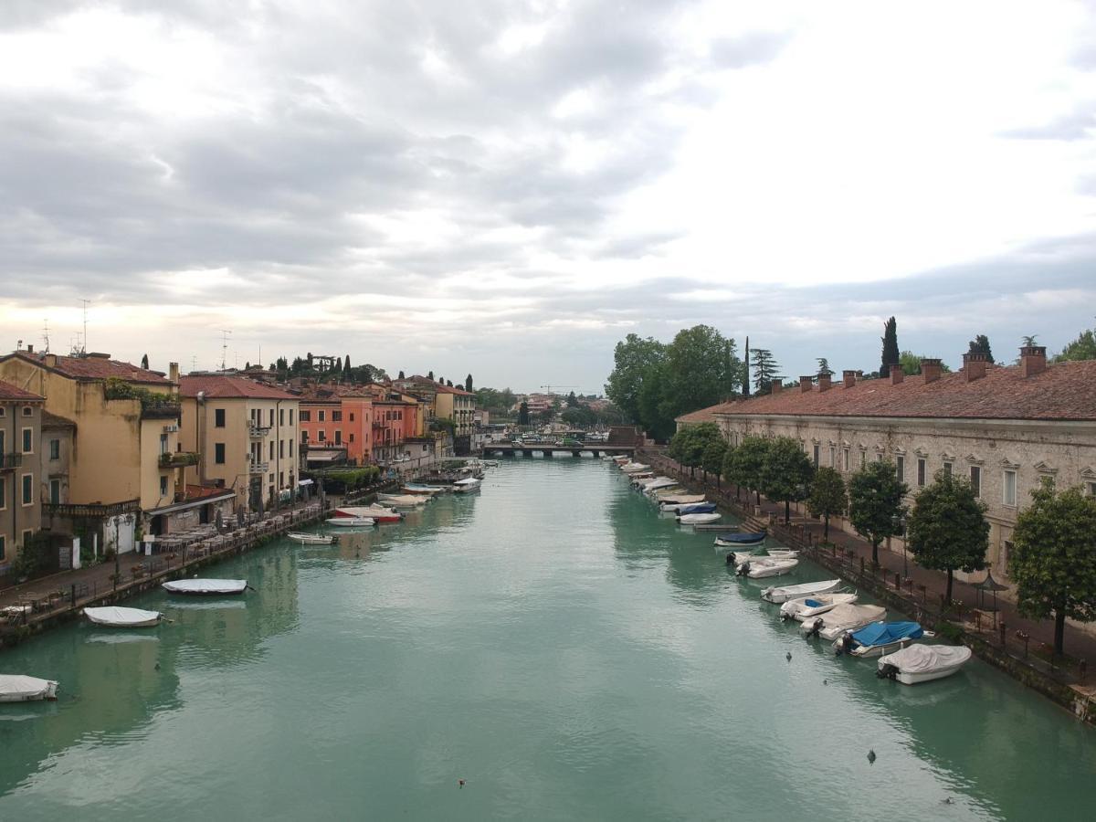 Fiori Sull'Acqua Apartments Peschiera del Garda Exterior foto